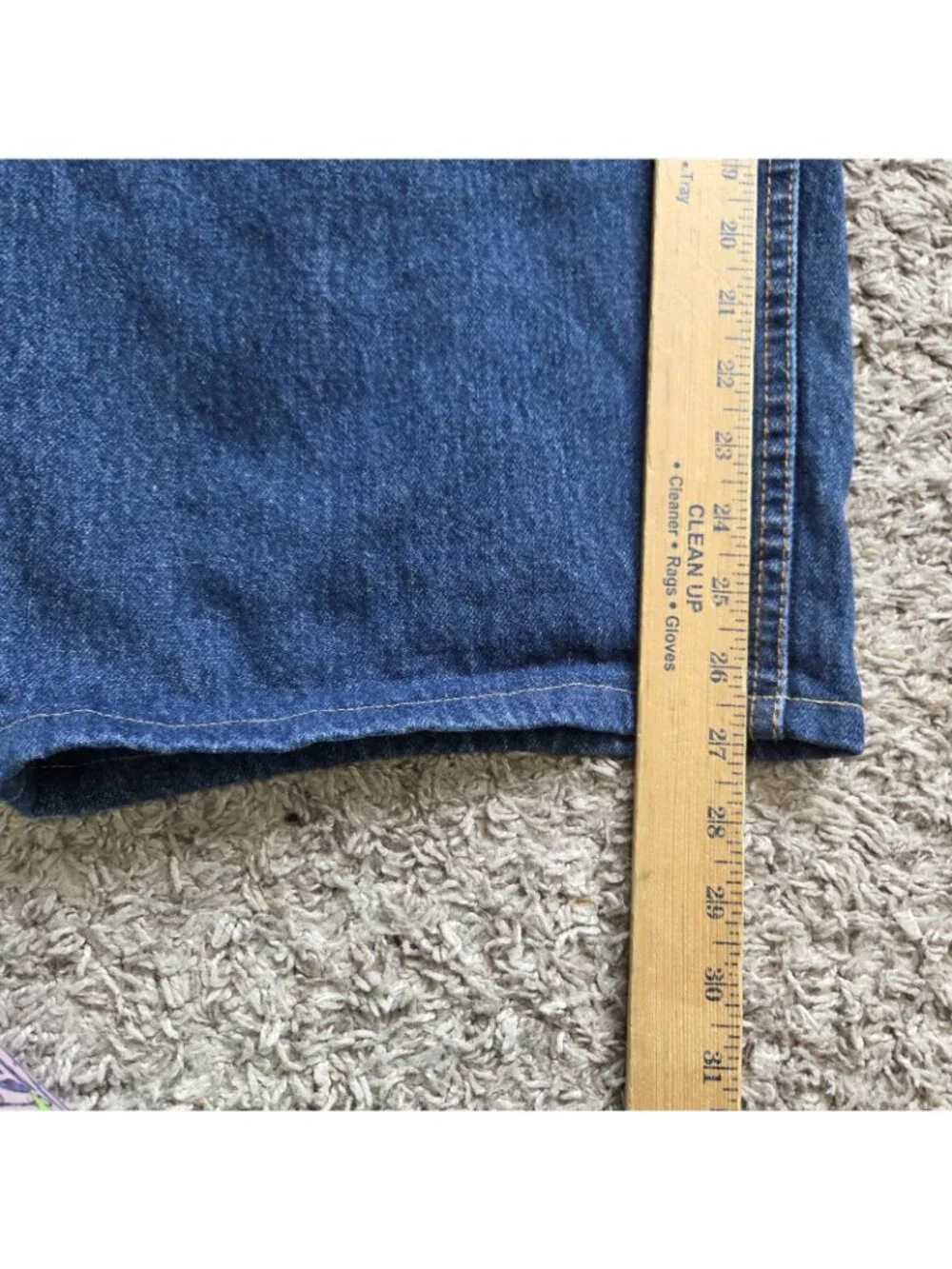 Levis Jeans Mens 56x27 Tag 56x30 Relaxed Denim Blue 550 Dark Wash Heemed*